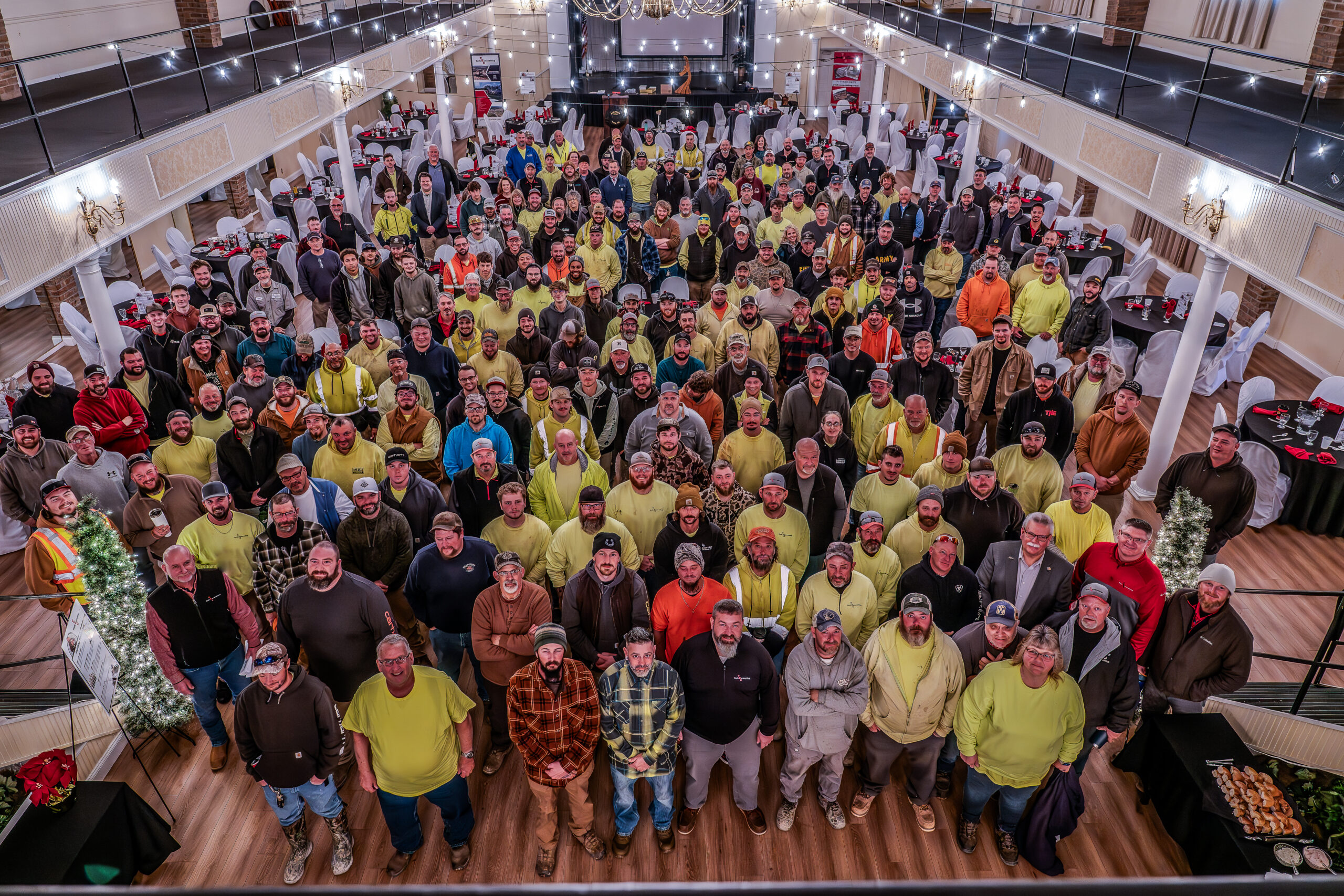 Group Pic 229 People-2